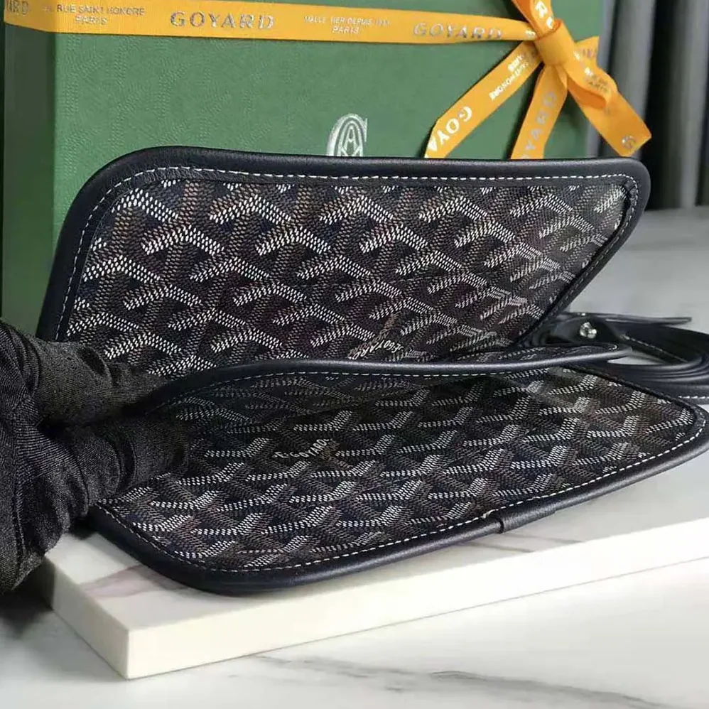 Goyard Plumet Pocket Wallet for Women in Navy