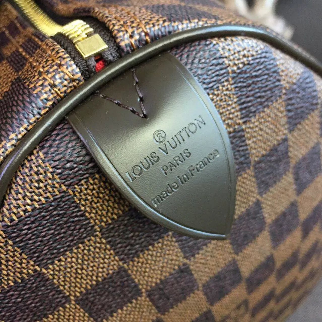 Louis Vuitton Speedy 35 Top Handle Bag / Brown Damier Ebene Canvas Gold Hardware