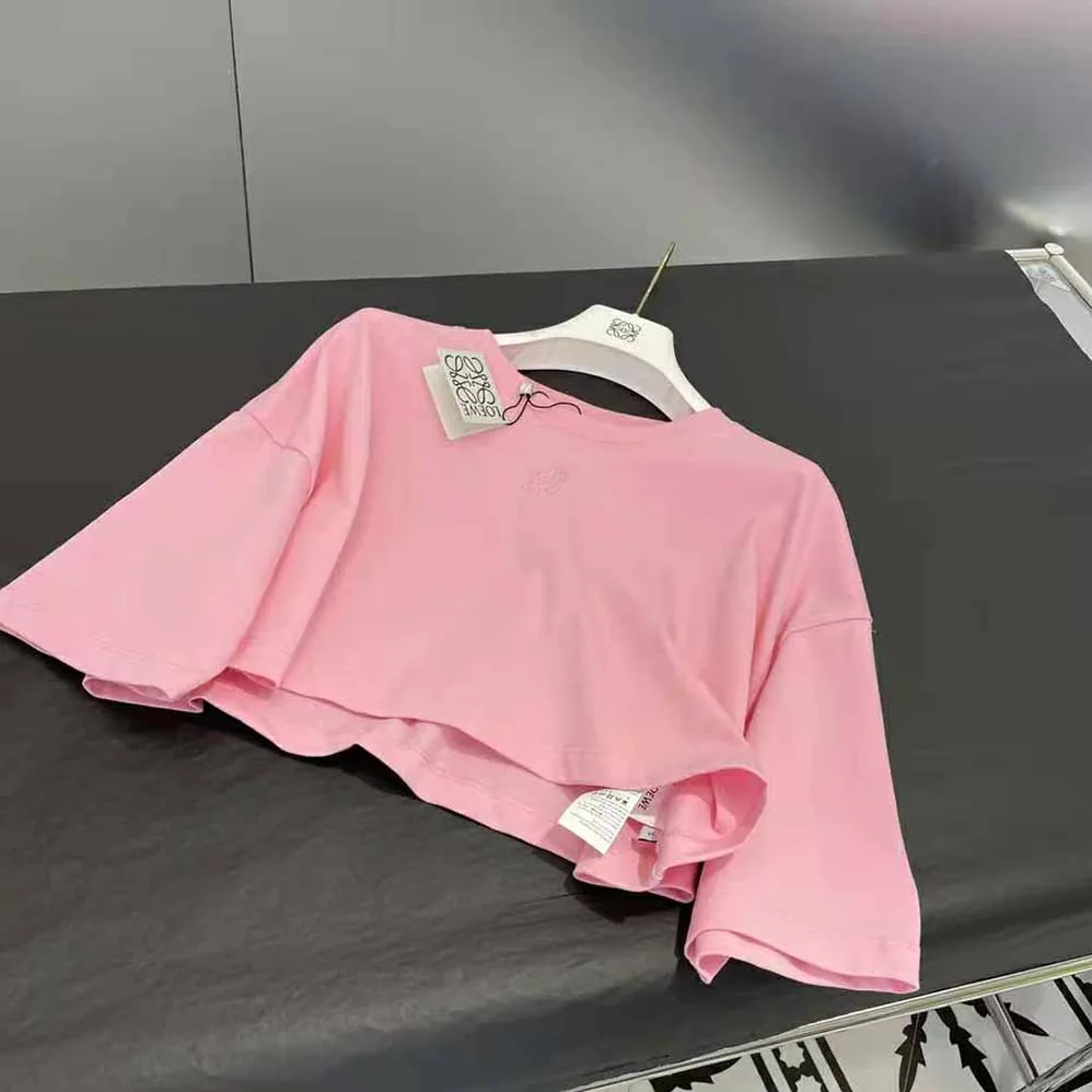 Loewe Cropped Anagram T-shirt in Cotton for Women in Pink