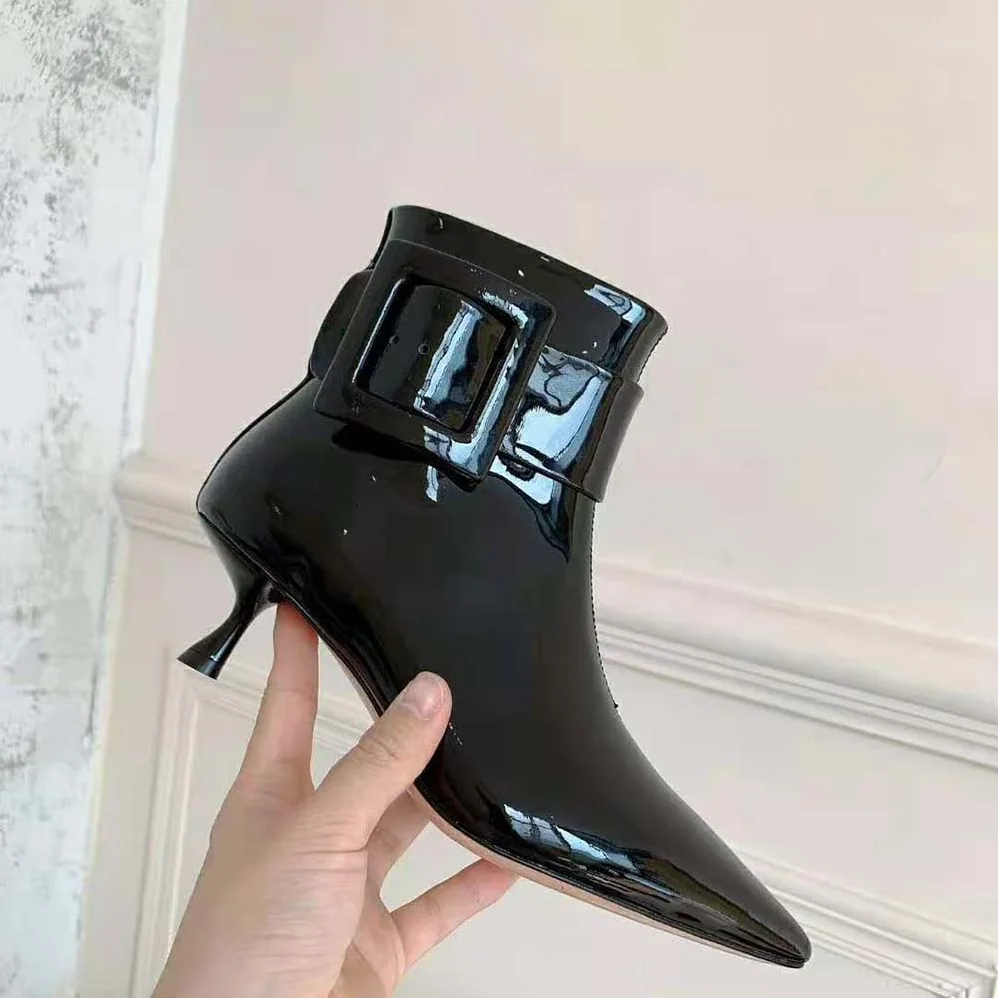 Roger Vivier Pointy Covered Buckle Ankle Boots in Patent Leather for Women