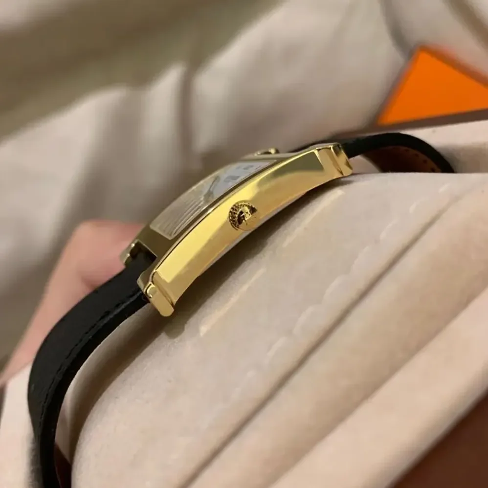 Hermes Heure H Watch Mini Model 21 mm for Women in Black Hermes Heure H Watch Mini Model 21 mm for Women in Black