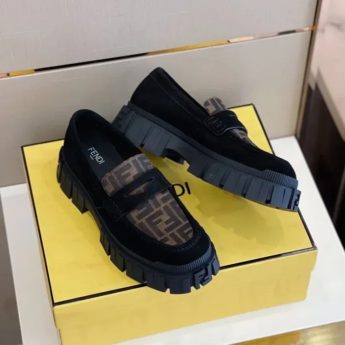 Fendi FD OLock Nubuck Loafers Brown Fendi FD OLock Nubuck Loafers Brown