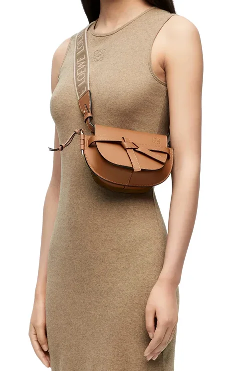 Loewe Gate Dual Mini Shoulder Bag / Brown Gold Hardware A650N46X13 Loewe Gate Dual Mini Shoulder Bag / Brown Gold Hardware A650N46X13