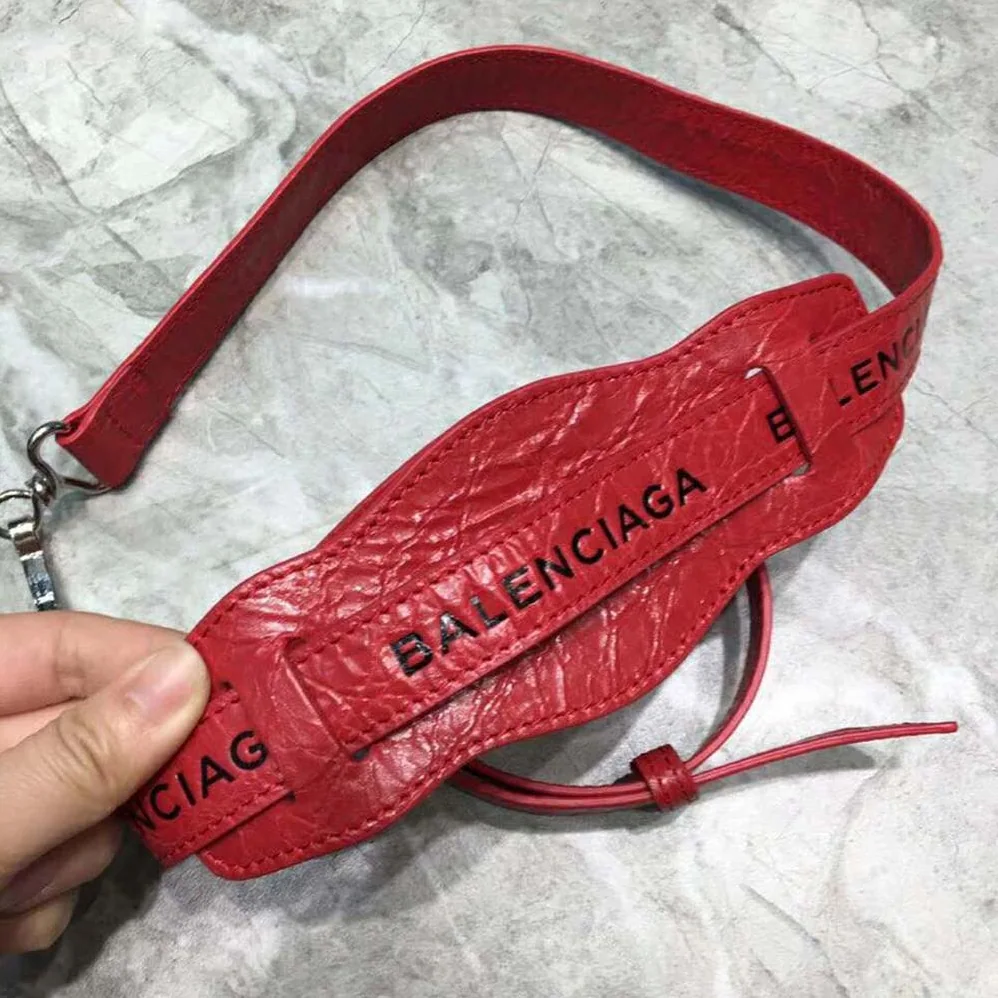 Balenciaga Papier B4 Zip Around Cross Body Horizontal Tote for Women Balenciaga Papier B4 Zip Around Cross Body Horizontal Tote for Women