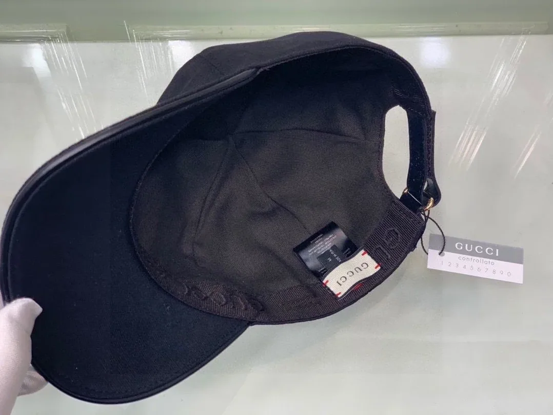 Gucci Off The Grid Baseball Hat White GG Gucci Off The Grid Baseball Hat White GG