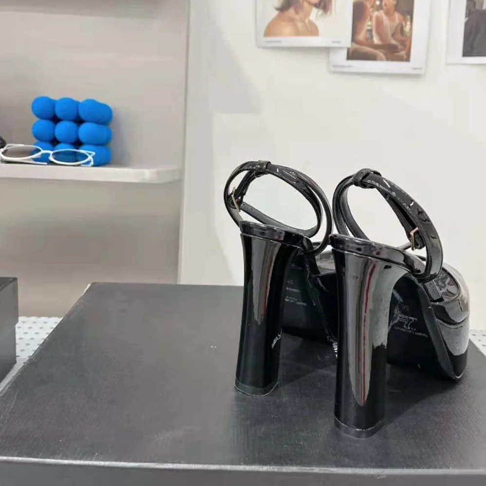 Saint Laurent YSL Jodie Platform Sandals in Patent Leather for Women in Black