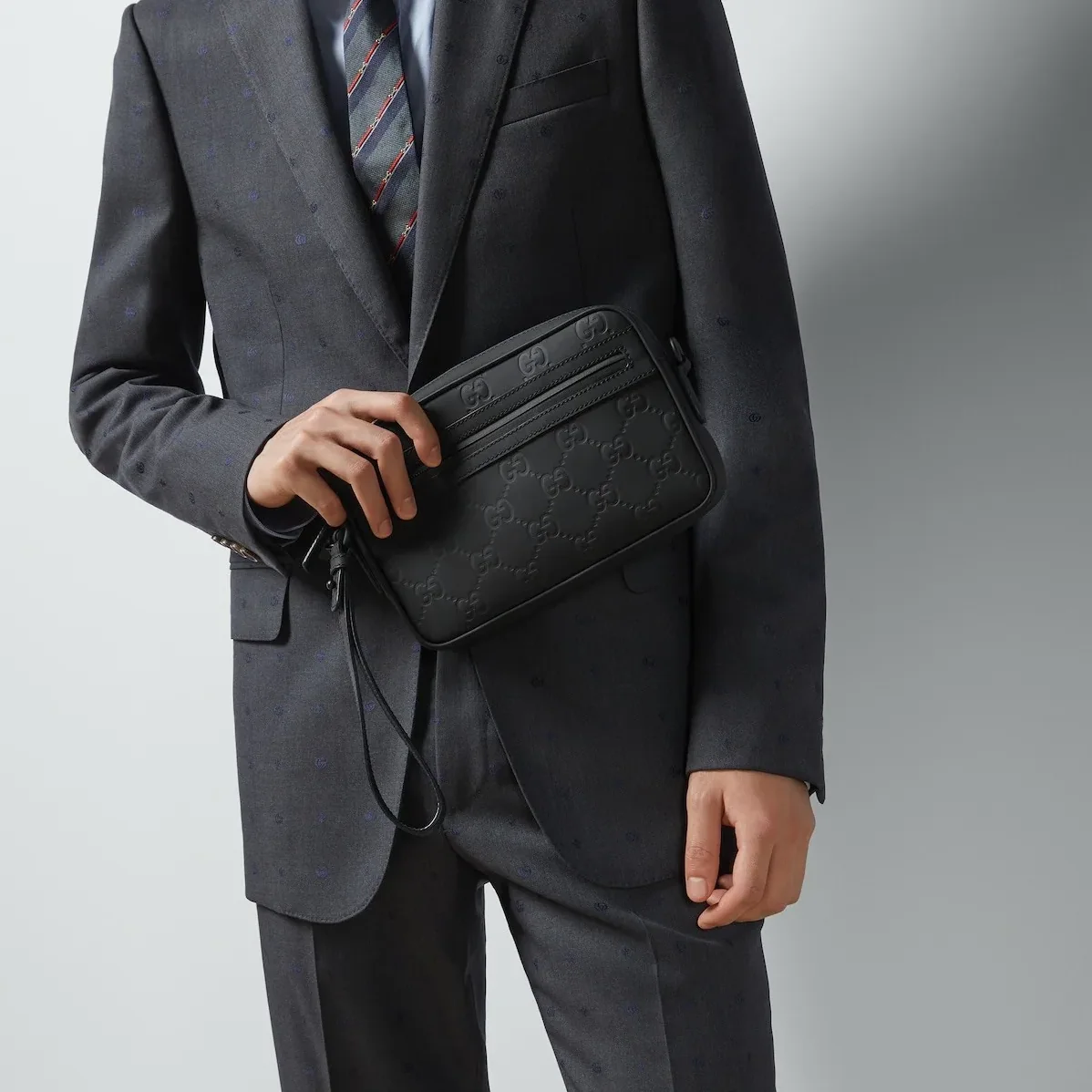 Gucci Rubber-Effect Small Crossbody Bag Black / Gucci Rubber-Effect Small Crossbody Bag Black /