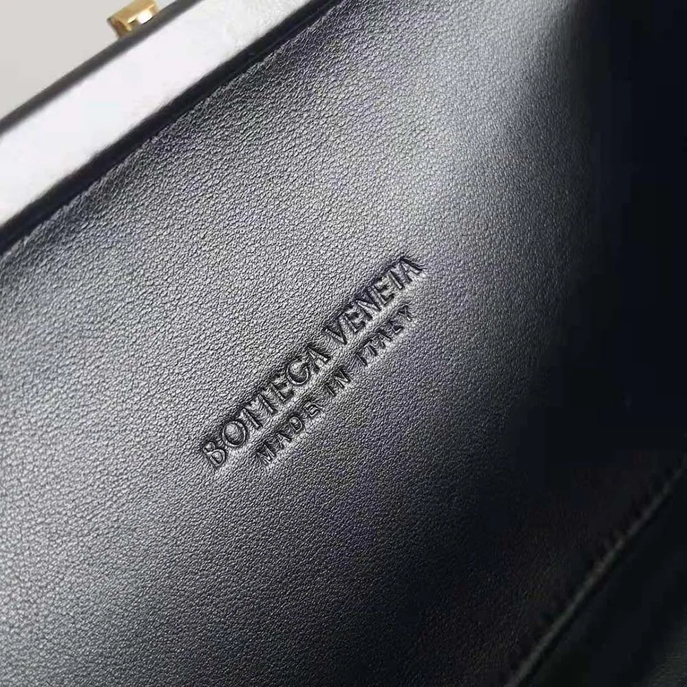 Bottega Veneta Knot Minaudiere Padded Intreccio Leather Minaudiere for Women in Black