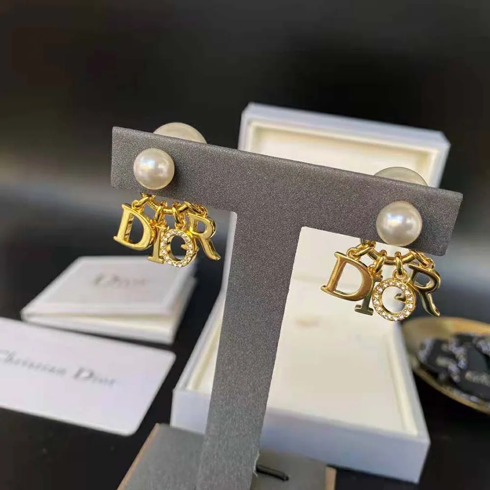 Dior Tribales Earrings Gold for Women in Finish Metal White Crystals Dior Tribales Earrings Gold for Women in Finish Metal White Crystals