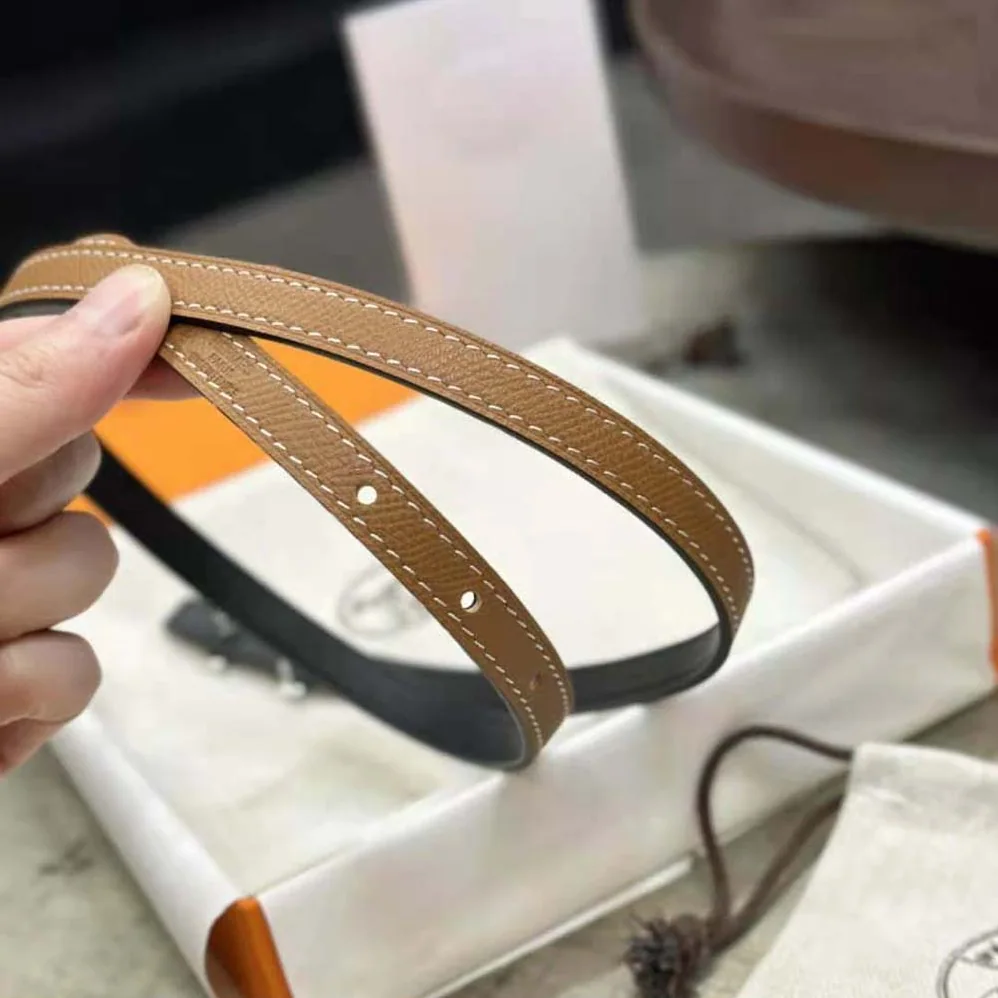 Hermes Focus Belt Buckle & Reversible Leather Strap 13 mm for Women in Gold/Black