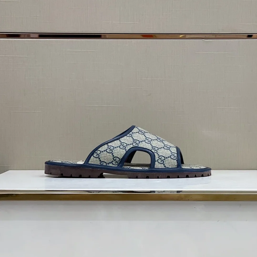 Gucci GG Supreme Slide Sandal Blue And Beige for Men Gucci GG Supreme Slide Sandal Blue And Beige for Men