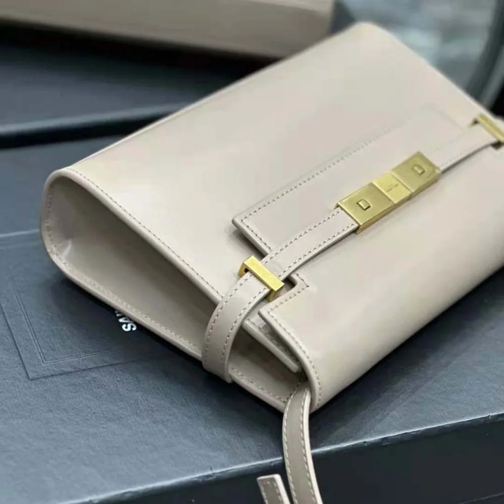 Saint Laurent YSL Manhattan Small Shoulder Bag in Box Saint Laurent Leather for Women in Pink Saint Laurent YSL Manhattan Small Shoulder Bag in Box Saint Laurent Leather for Women in Pink