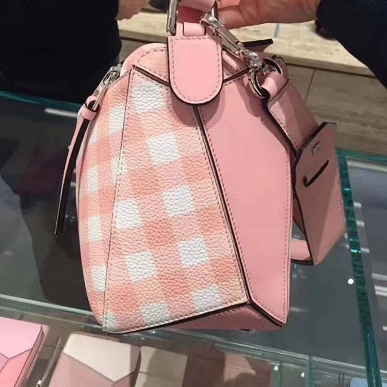 Loewe Puzzle Gingham Bag in Calfskin for Women in Pink Loewe Puzzle Gingham Bag in Calfskin for Women in Pink