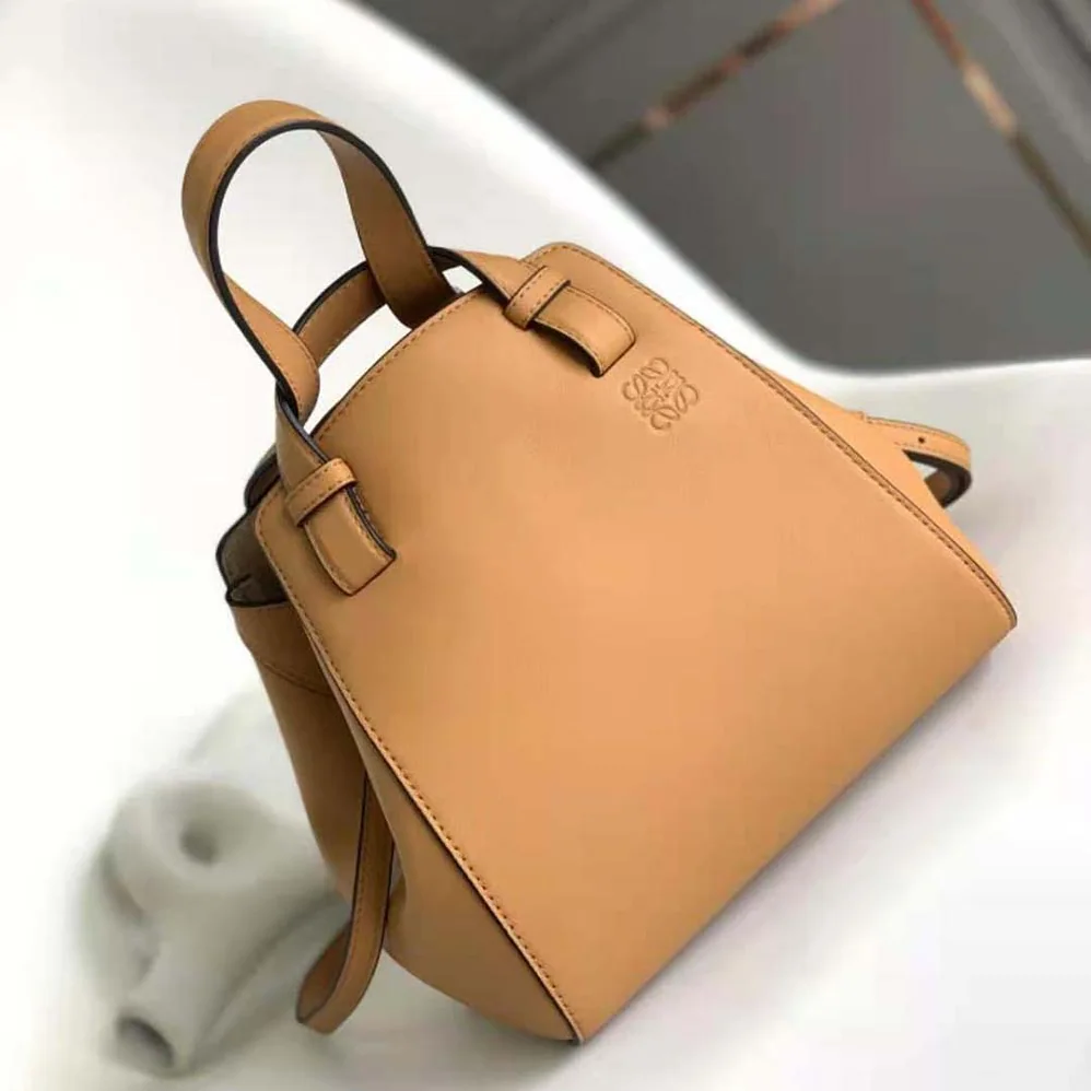 Loewe Hammock Nugget Bag in Nappa Calfskin for Women in Brown Loewe Hammock Nugget Bag in Nappa Calfskin for Women in Brown