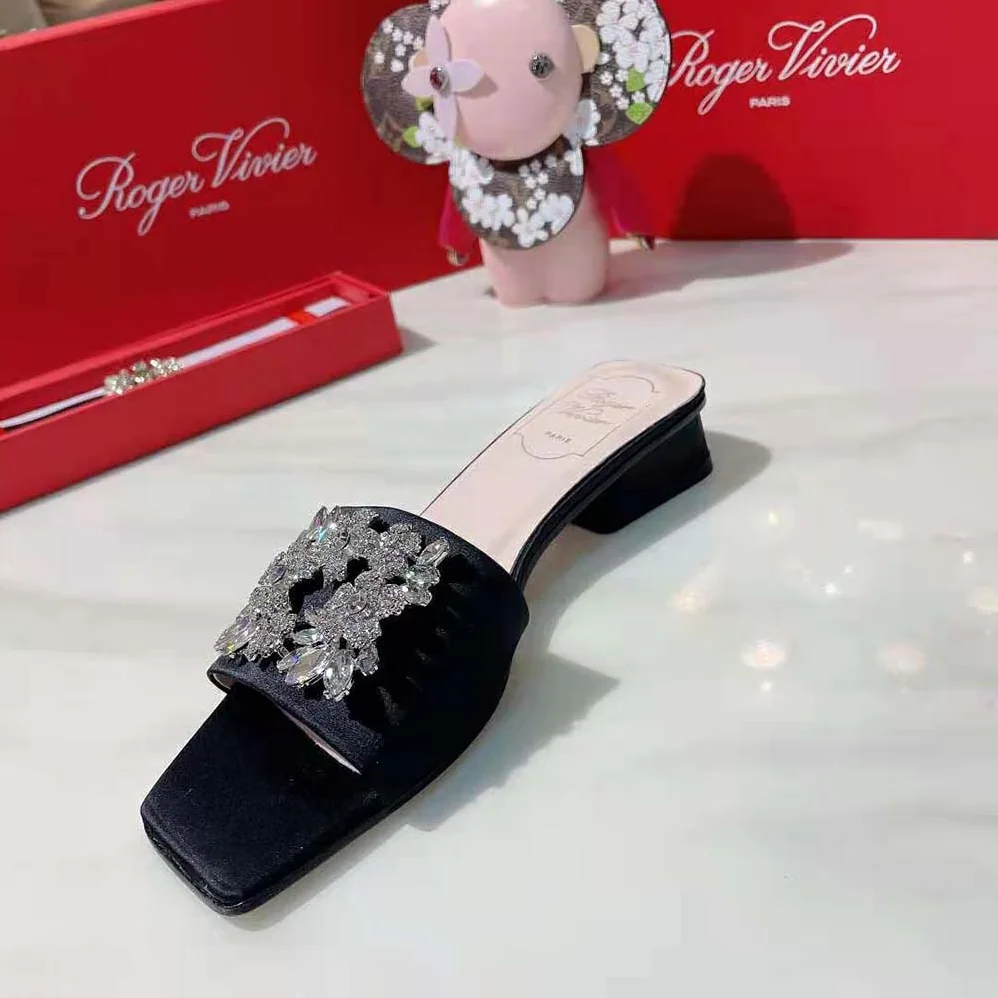 Roger Vivier RV Bouquet Strass Buckle Mules in Satin 2.5cm Heel for Women Roger Vivier RV Bouquet Strass Buckle Mules in Satin 2.5cm Heel for Women