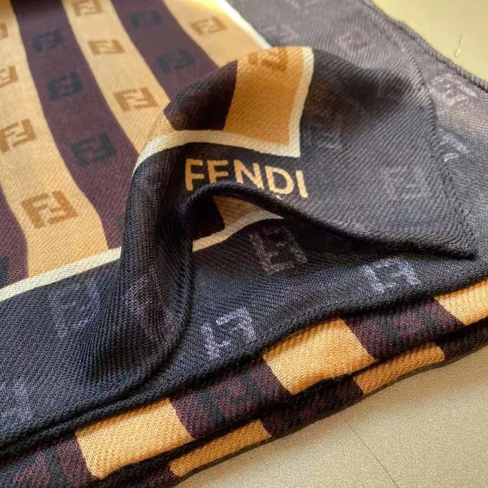 Fendi Pequin Foulard Brown Silk Foulard for Women Fendi Pequin Foulard Brown Silk Foulard for Women