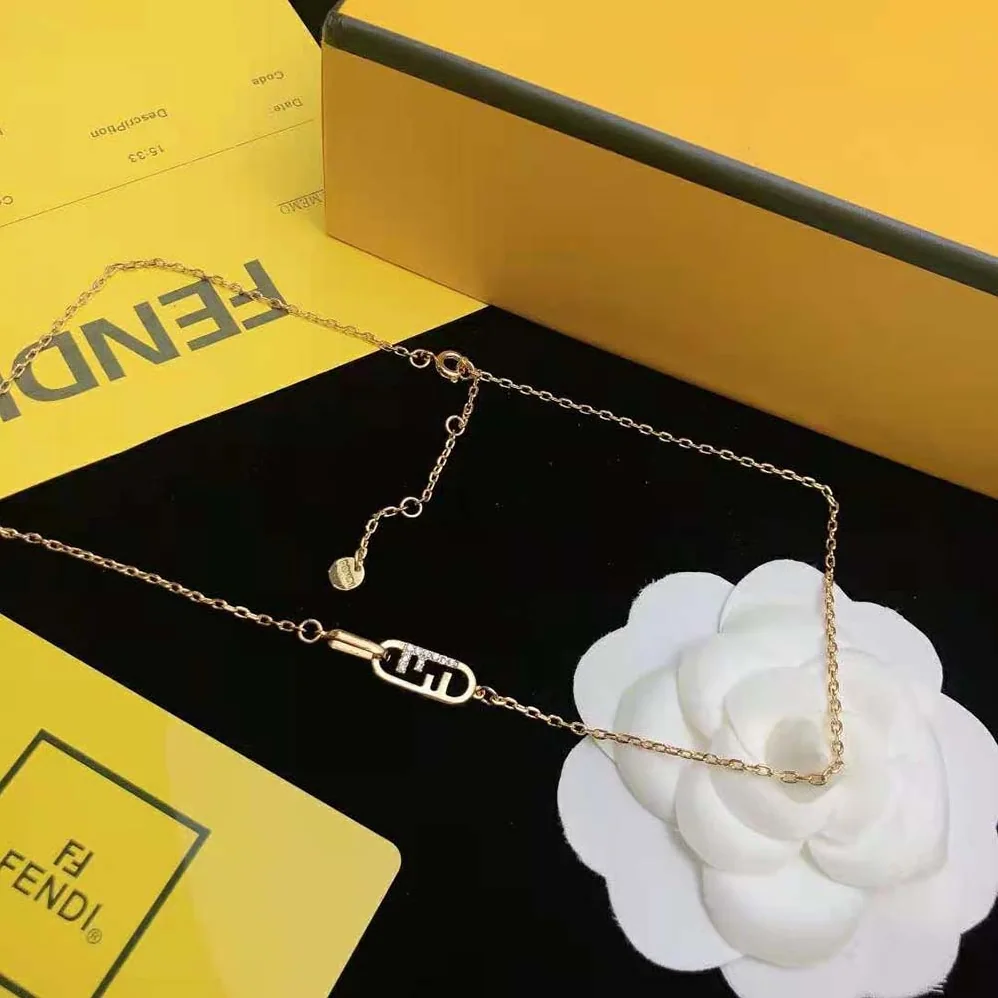 Fendi O Lock Necklace Gold for Women in Colored Necklace Fendi O Lock Necklace Gold for Women in Colored Necklace