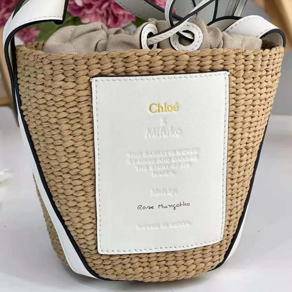 Chloe Small Basket in Fair-Trade Paper and Shiny Calfskin for Women in White Chloe Small Basket in Fair-Trade Paper and Shiny Calfskin for Women in White