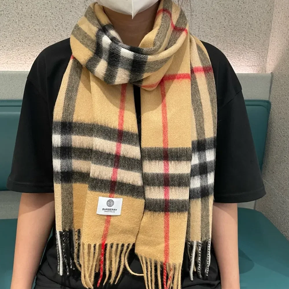 Burberry Check Cashmere Scarf for Unisex in Beige