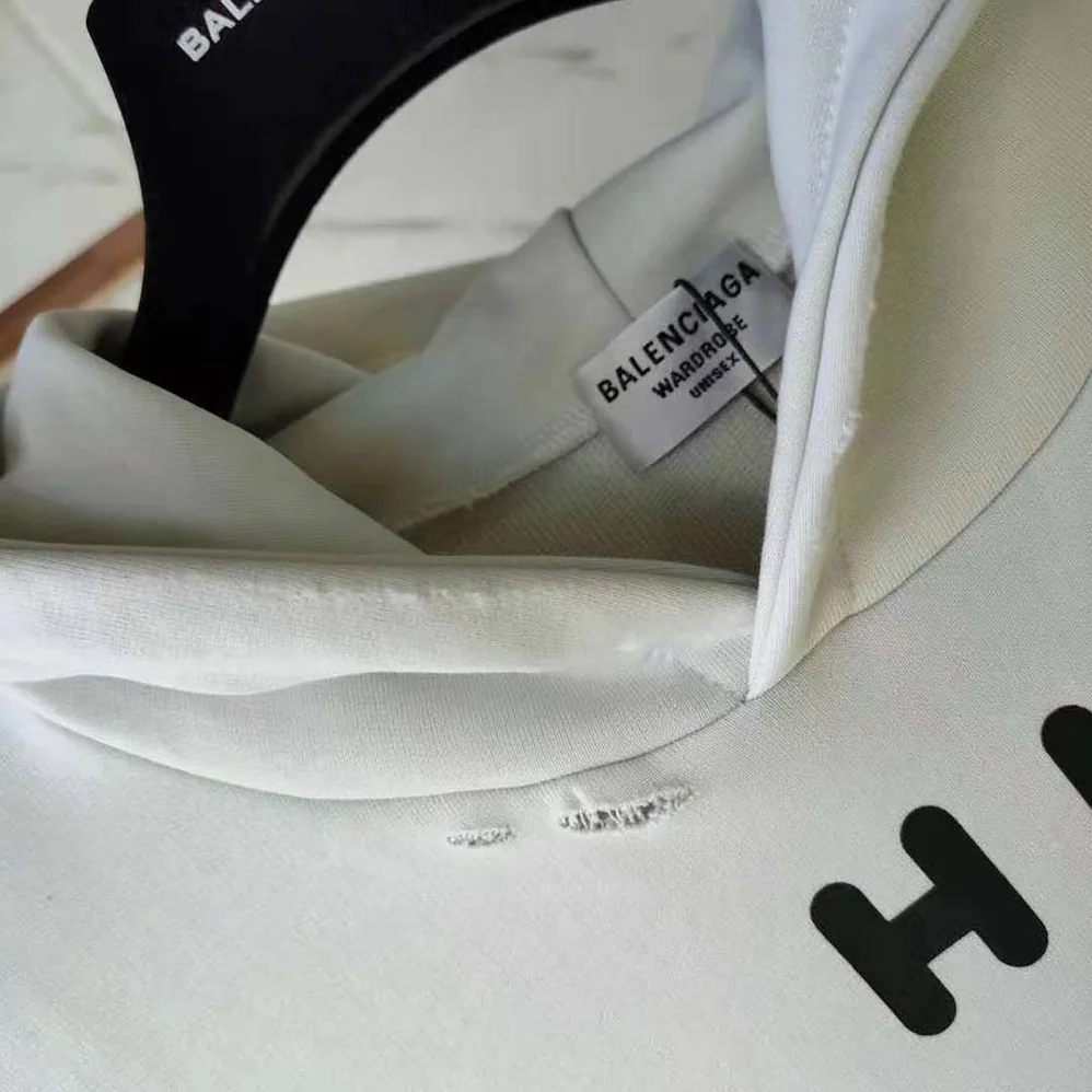 Balenciaga Hi My Name Is Boxy Hoodie in White and Black Medium Fleece for Women Balenciaga Hi My Name Is Boxy Hoodie in White and Black Medium Fleece for Women