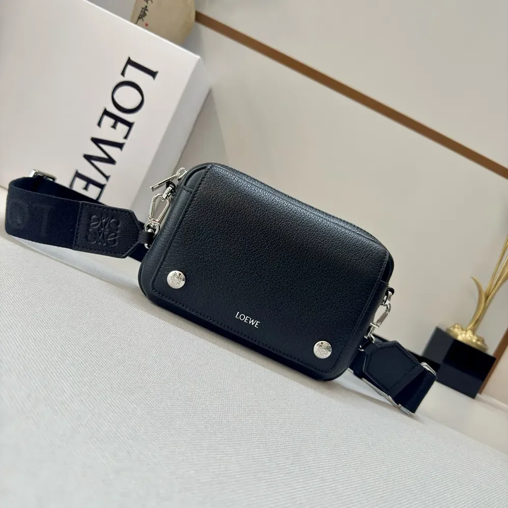 Loewe Small Pebble Messenger Bag in Supple Grained Calfskin for Unisex in Black