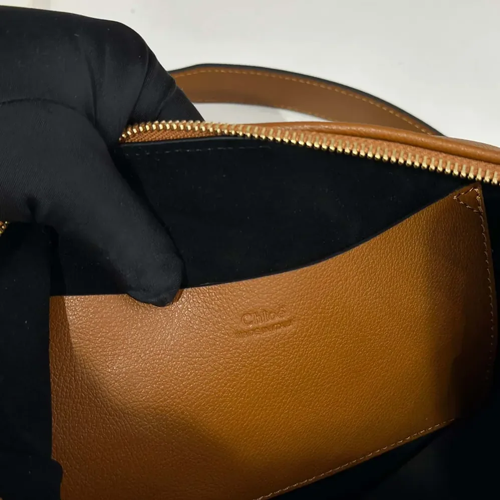 Chloe Small Bracelet Hobo Bag in Grained Leather for Women in Brown