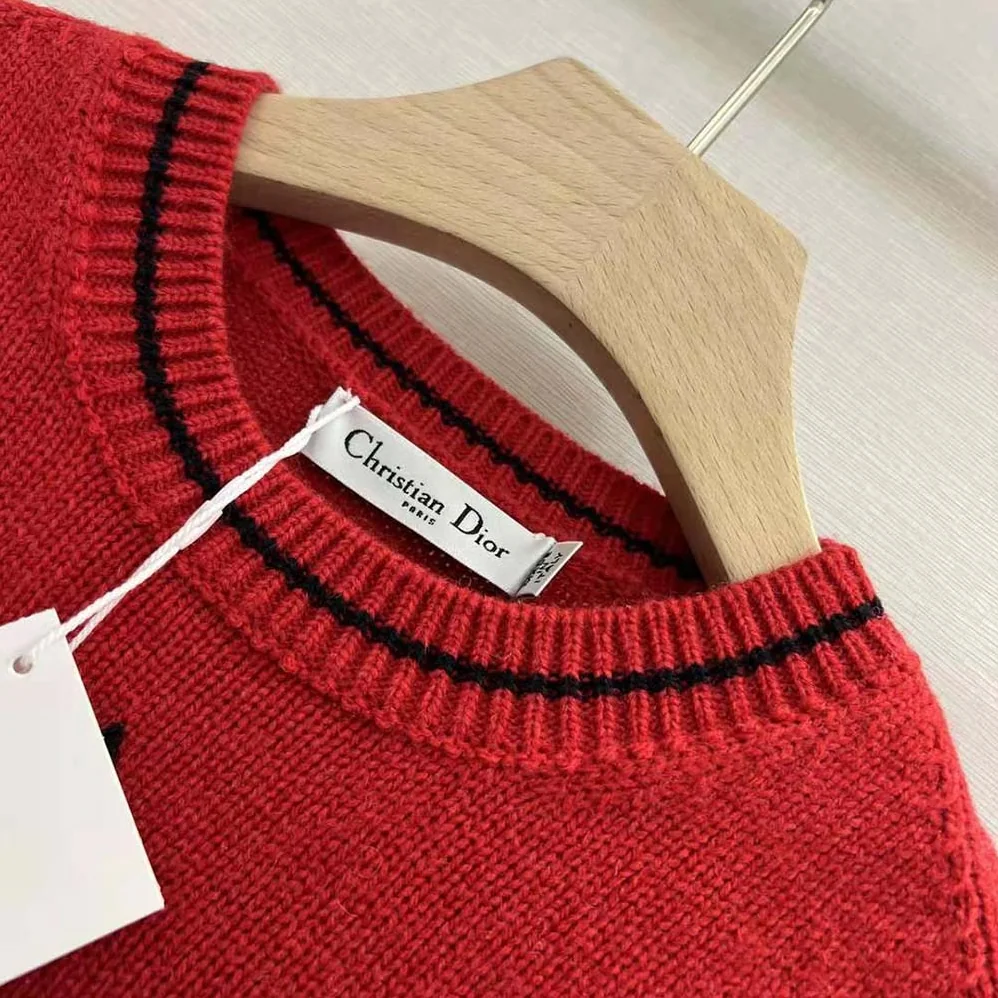 Dior Christian Dior Short-Sleeved Sweater Red Cashmere and Wool Knit for Women Dior Christian Dior Short-Sleeved Sweater Red Cashmere and Wool Knit for Women