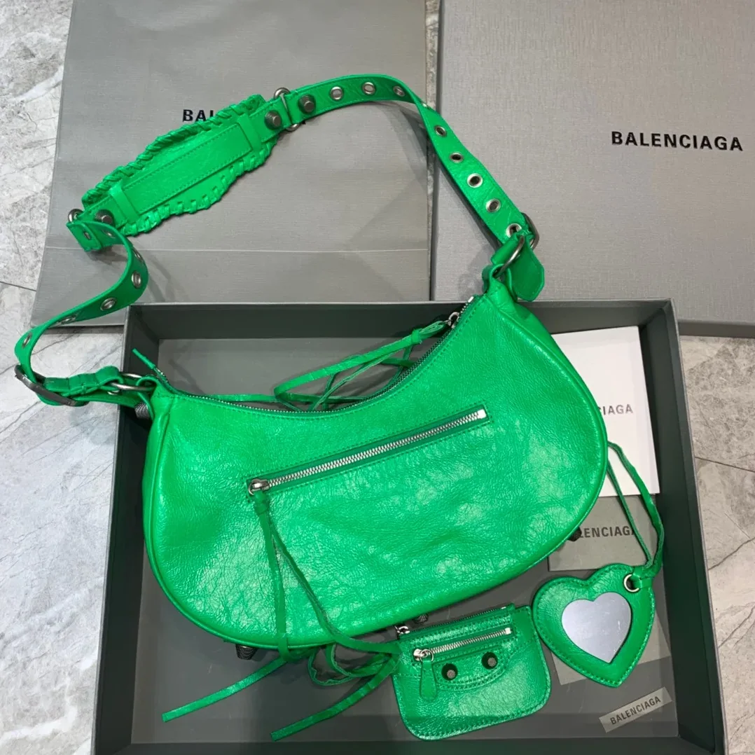 Balenciaga Le Cagole XS Shoulder Bag In Green
