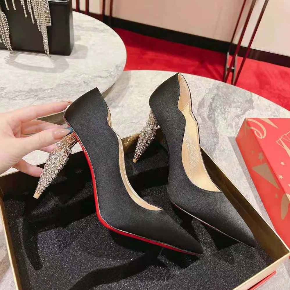 Christian Louboutin Lipstrass Pump 100 mm Heel Height for Women in Black Christian Louboutin Lipstrass Pump 100 mm Heel Height for Women in Black