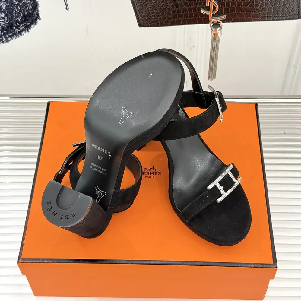 Hermes Bossa Sandal in Velvet Featuring a Hapi Buckle for Women in Black Hermes Bossa Sandal in Velvet Featuring a Hapi Buckle for Women in Black
