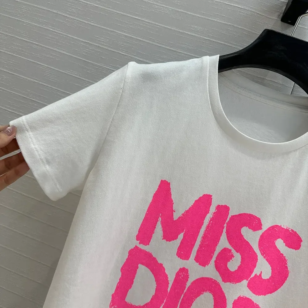 Dior Miss Dior T-Shirt White Cotton Jersey with Bright Pink Miss Dior Graffiti Motif for Men Dior Miss Dior T-Shirt White Cotton Jersey with Bright Pink Miss Dior Graffiti Motif for Men