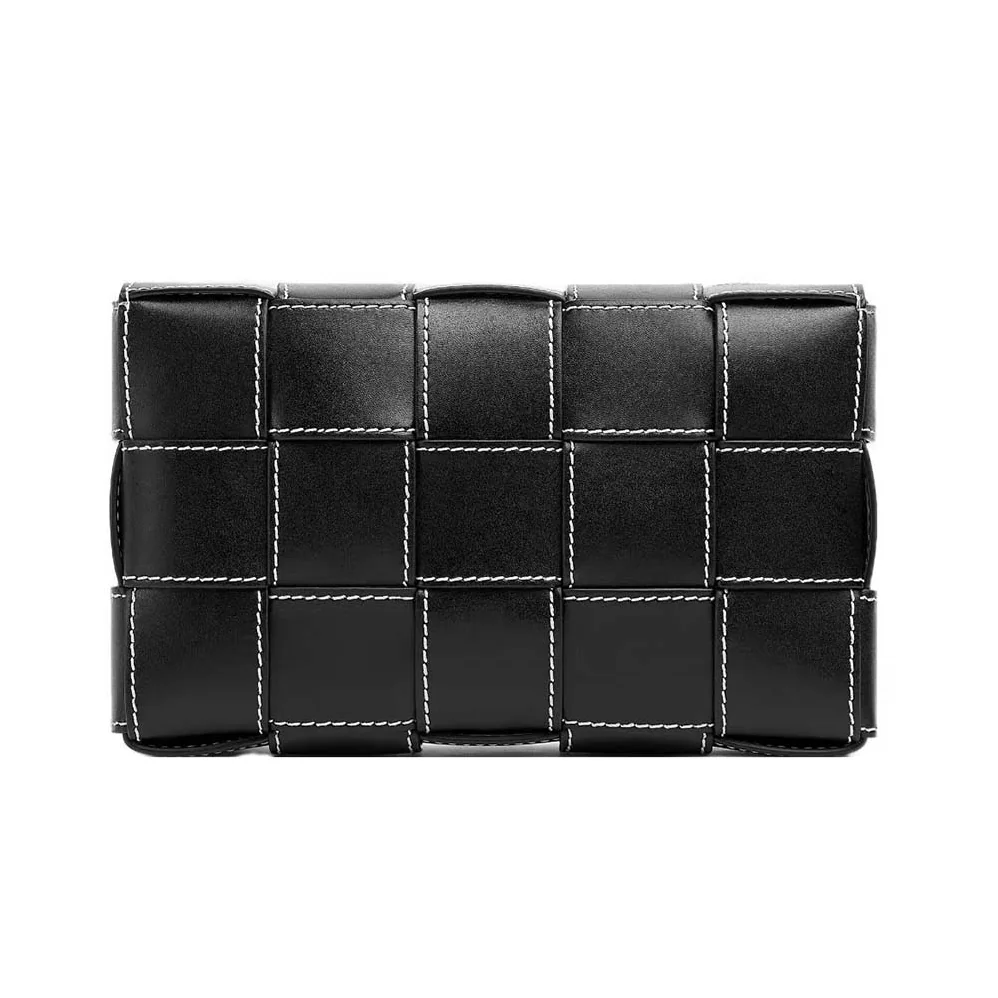 Bottega Veneta Cassette Medium Intreccio Leather Cross-body Bag for Men in Black Bottega Veneta Cassette Medium Intreccio Leather Cross-body Bag for Men in Black