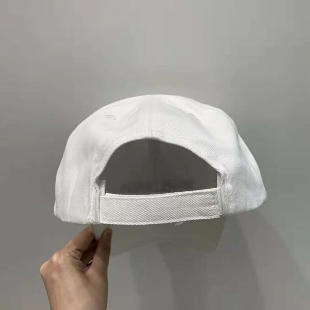 Balenciaga Classic Baseball Cap with Balenciaga Embroidered Logo for Women in White Balenciaga Classic Baseball Cap with Balenciaga Embroidered Logo for Women in White