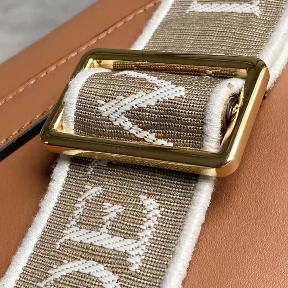 Loewe Small Gate Bag in Soft Calfskin and Jacquard for Women in Brown Loewe Small Gate Bag in Soft Calfskin and Jacquard for Women in Brown