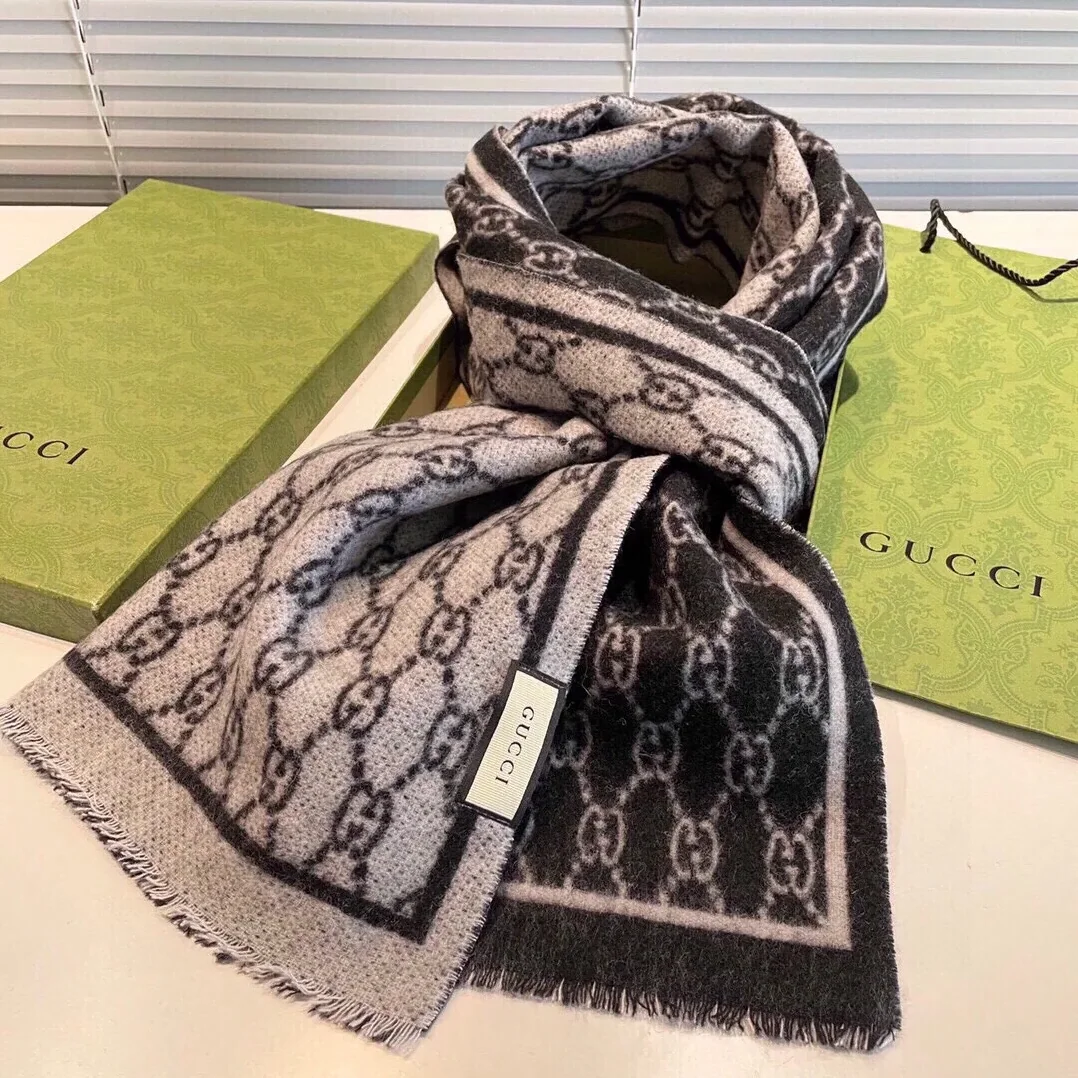 Gucci Double Sided Scarf Black Gucci Double Sided Scarf Black