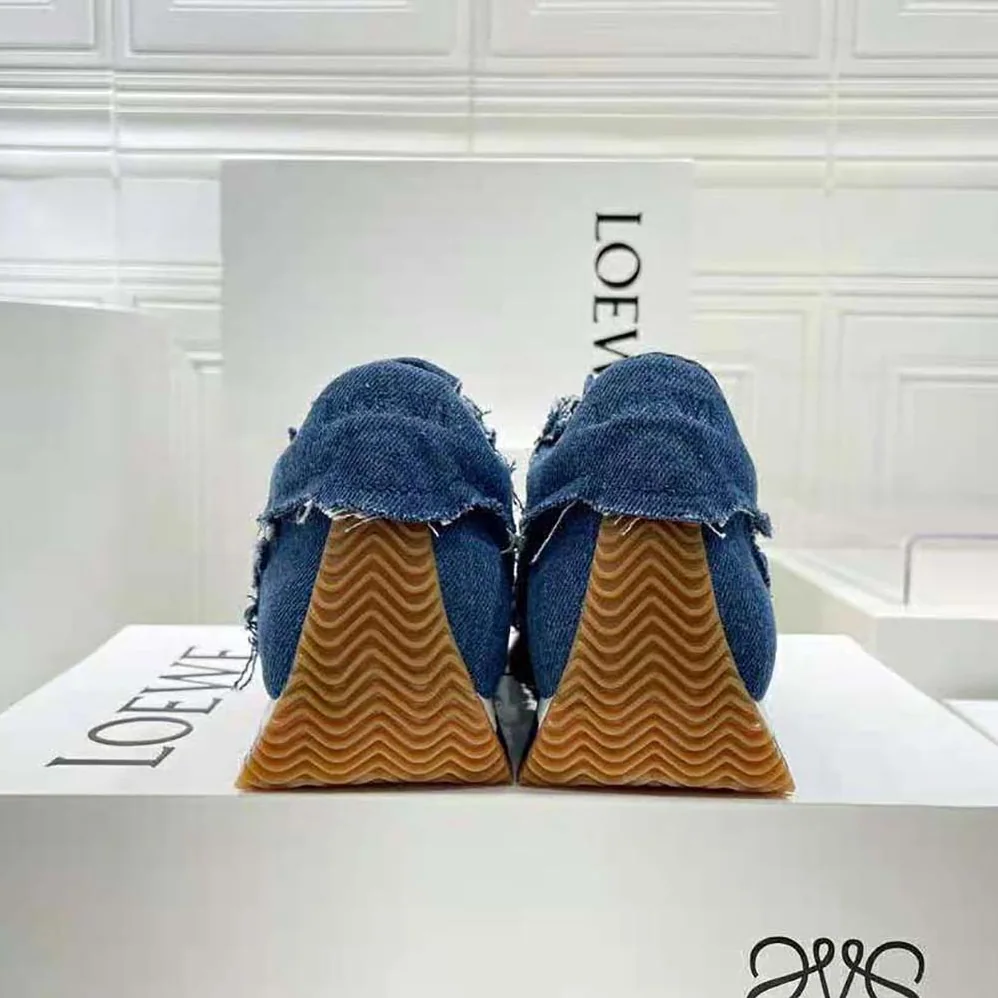Loewe Flow Runner in Denim for Women in Blue