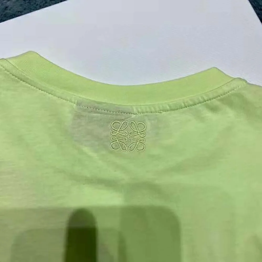 Loewe Kiwi T-shirt in Cotton for Women in Green Loewe Kiwi T-shirt in Cotton for Women in Green