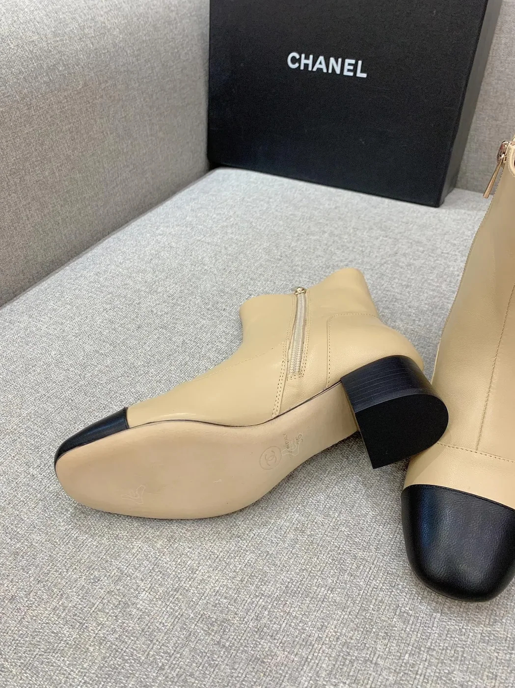 Chanel Ankle Boots White / Chanel Ankle Boots White /