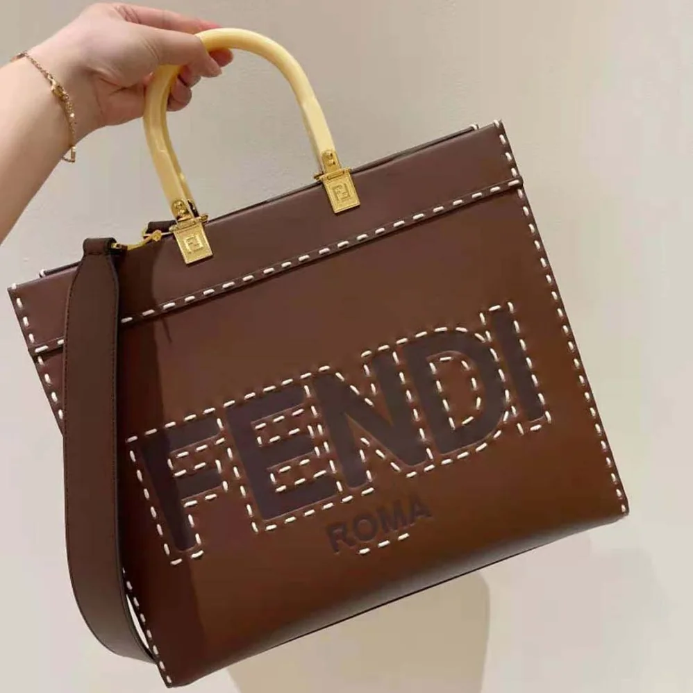Fendi Sunshine Medium Leather Shopper for Women in Maroon