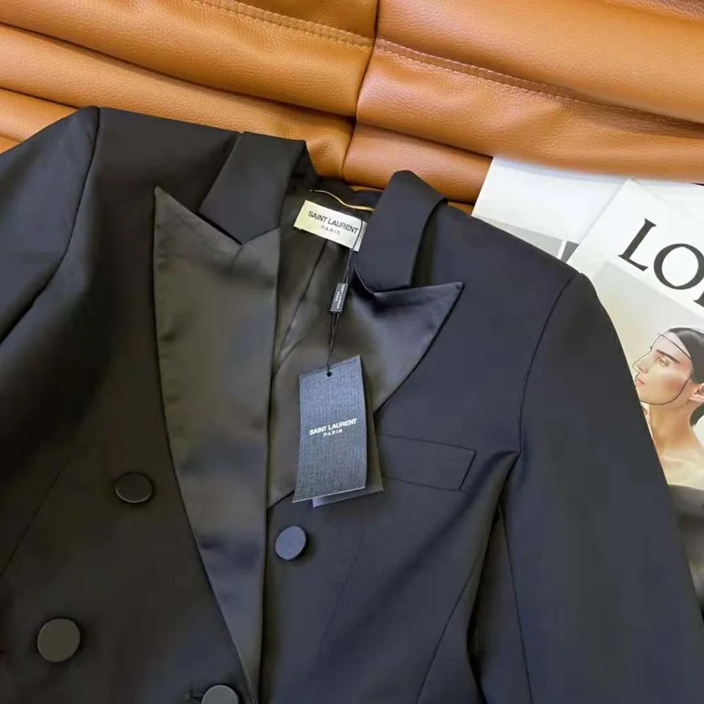 Saint Laurent YSL Cropped Tuxedo Jacket in Grain DE Poudre Saint Laurent for Women Saint Laurent YSL Cropped Tuxedo Jacket in Grain DE Poudre Saint Laurent for Women