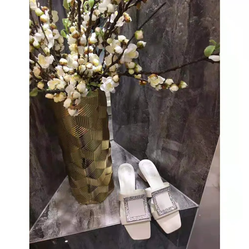 Roger Vivier Bikiviv' Strass Mules for Women in White Roger Vivier Bikiviv' Strass Mules for Women in White
