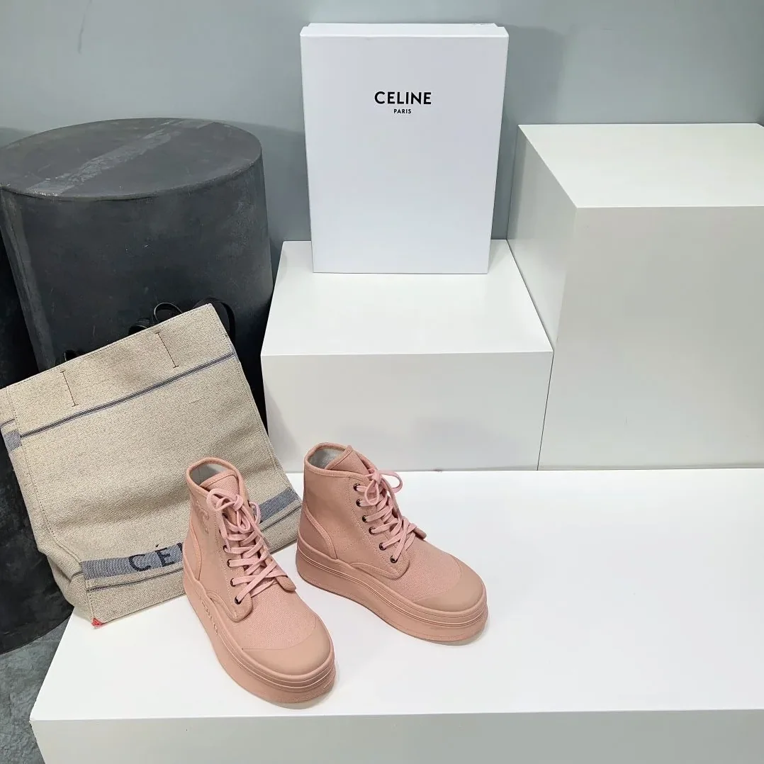 Celine Block With Triomphe Patch In Canvas Light Pink Celine Block With Triomphe Patch In Canvas Light Pink