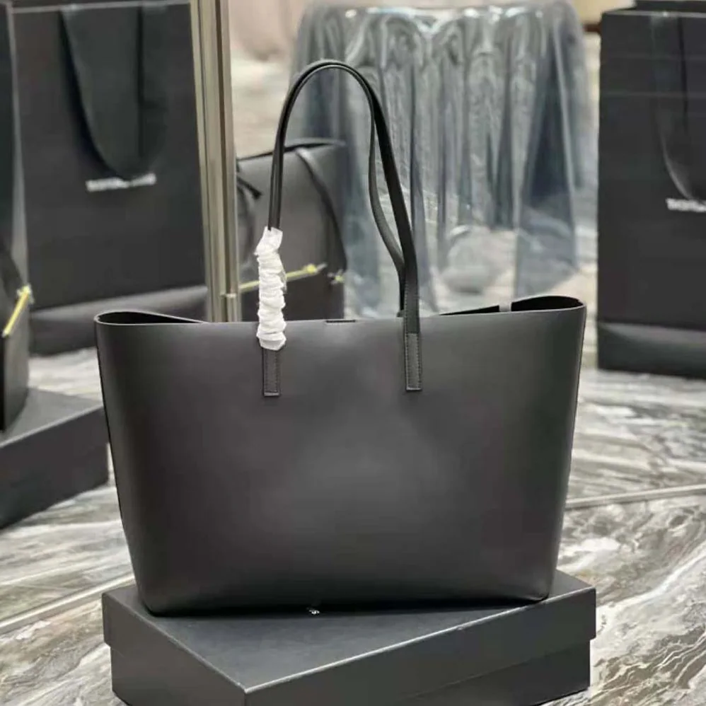 Saint Laurent YSL Shopping Saint Laurent E/W in Supple Leather for Women in Black Saint Laurent YSL Shopping Saint Laurent E/W in Supple Leather for Women in Black
