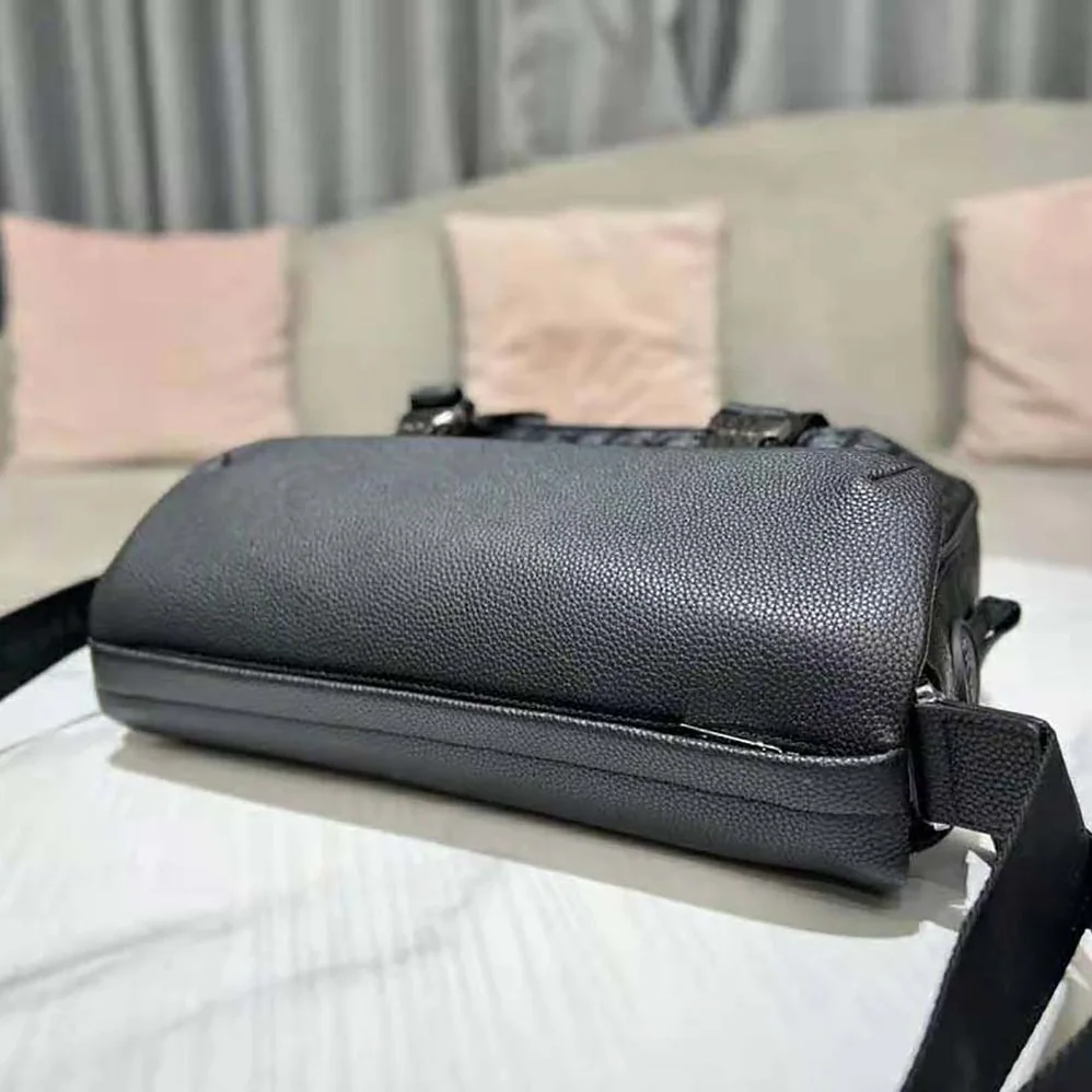 Dior Explorer Messenger Bag Black Dior Oblique Mirage Technical Fabric and Grained Calfskin for Men