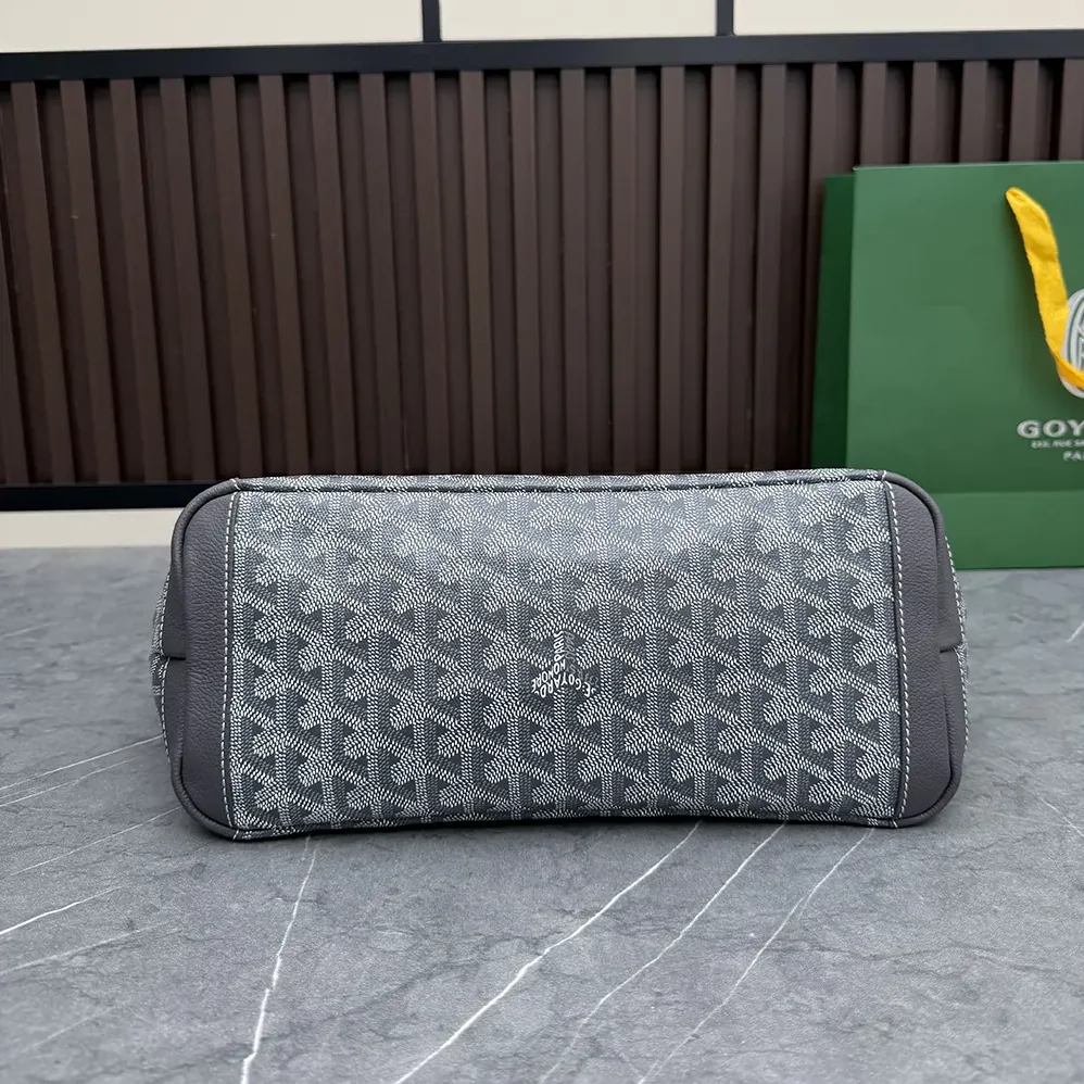 Goyard Artois Pm Bag for Unisex in Grey Goyard Artois Pm Bag for Unisex in Grey