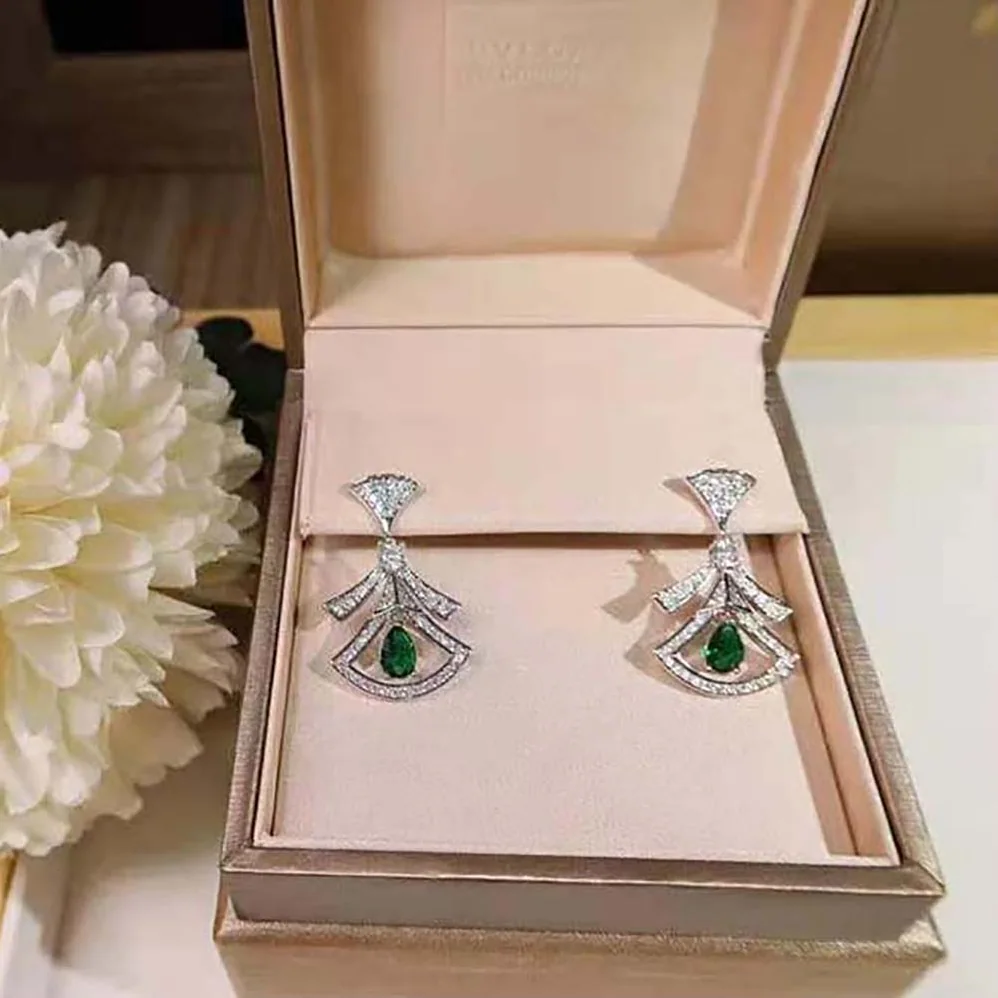 Bvlgari Divas Dream 18 KT White Gold Openwork Earrings for Women