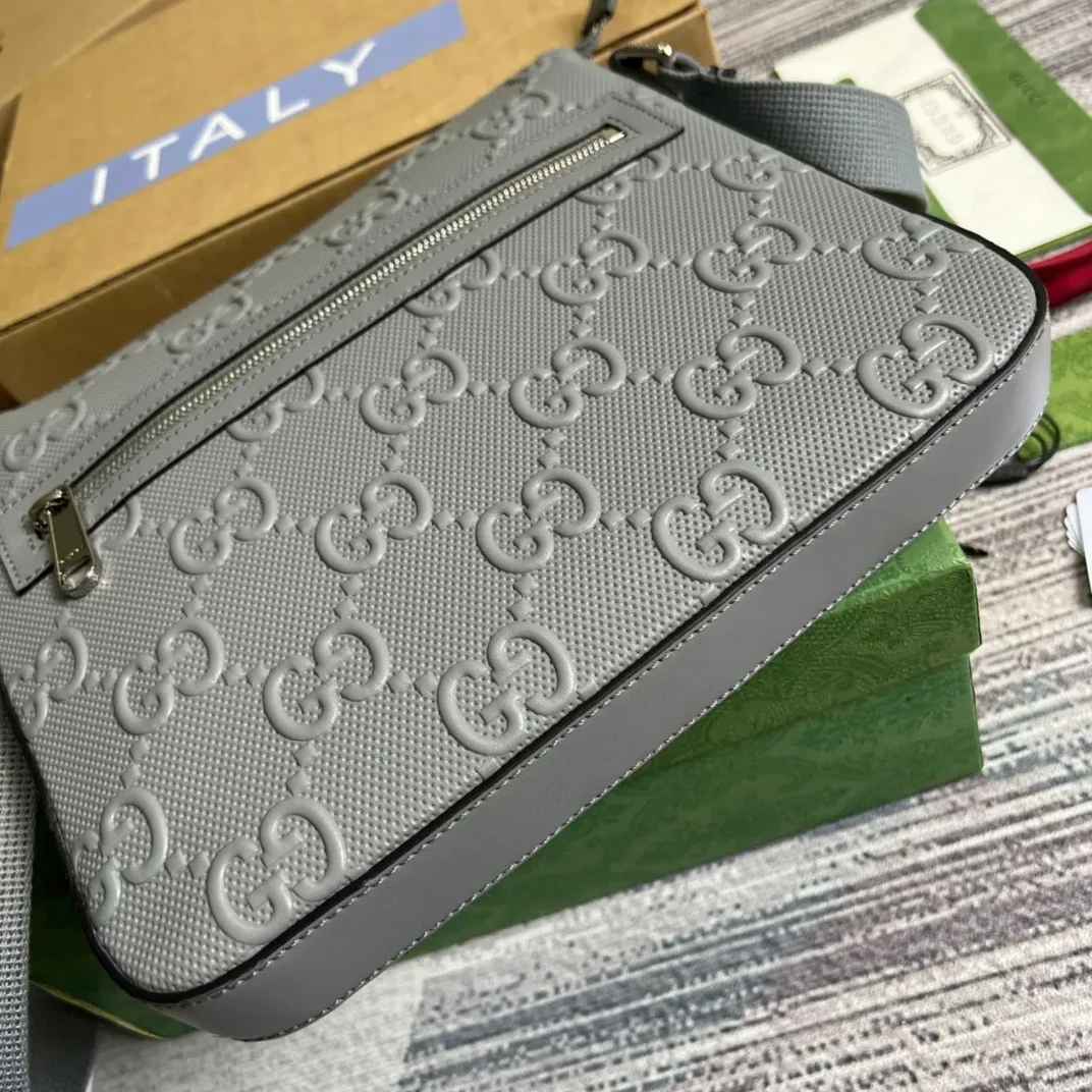 Gucci GG Embossed Bag Grey GG Embossed /