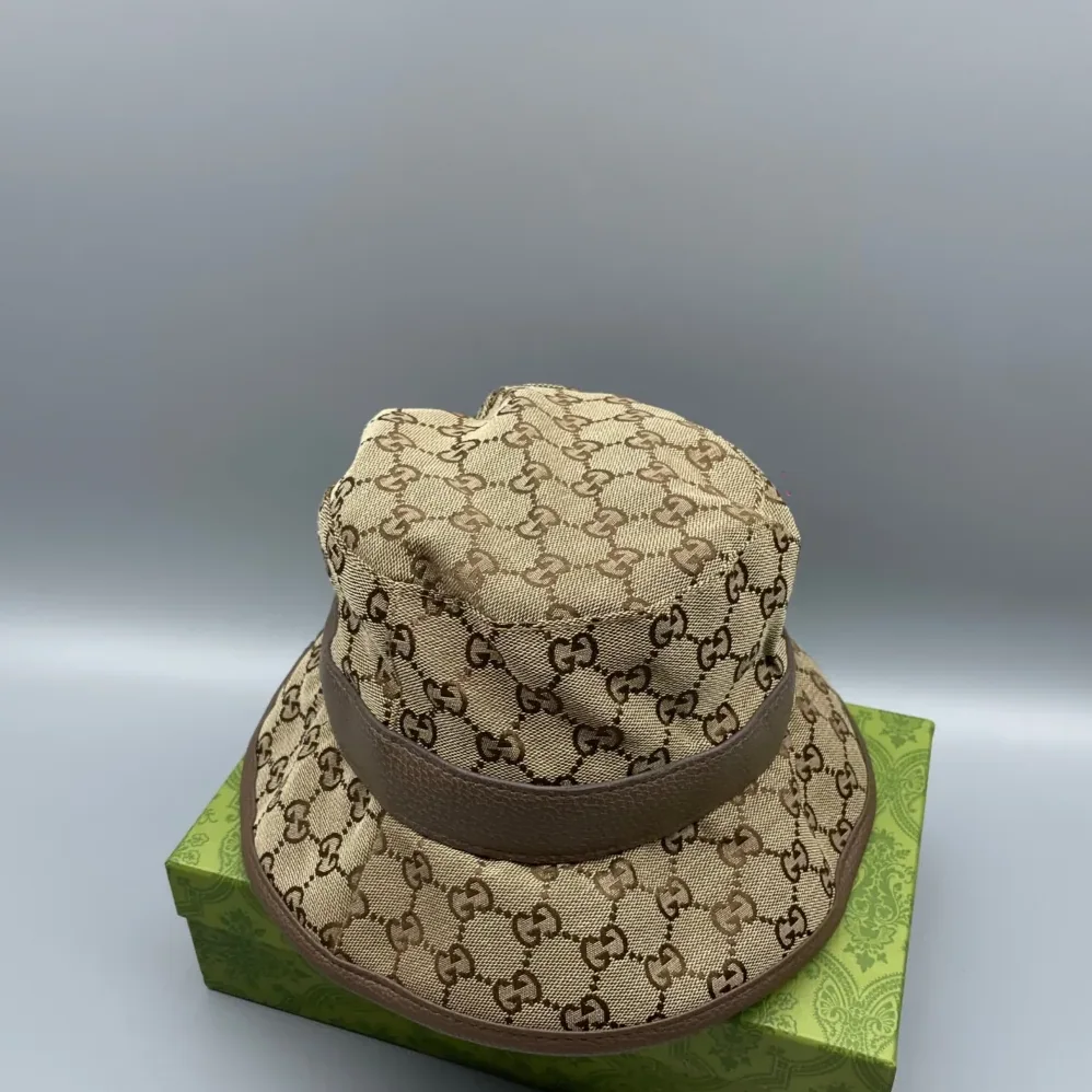 Gucci GG Canvas Bucket Hat Pink Gucci GG Canvas Bucket Hat Pink