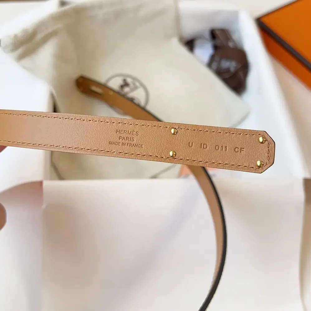Hermes Kelly 18 Belt for Women in White