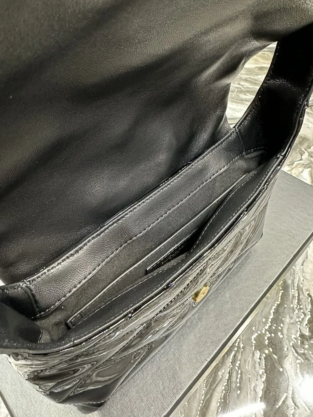 Saint Laurent Le 5a7 Shoulder Bag Black / Saint Laurent Le 5a7 Shoulder Bag Black /
